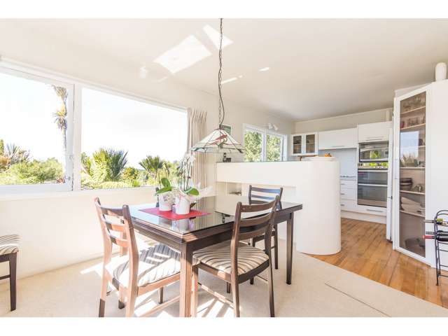 177 Woodlands Park Road Titirangi_4