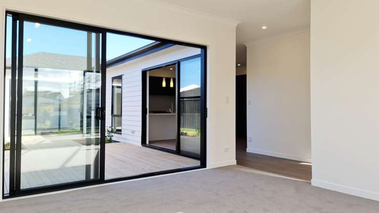 5 Frith Street Wainui_7