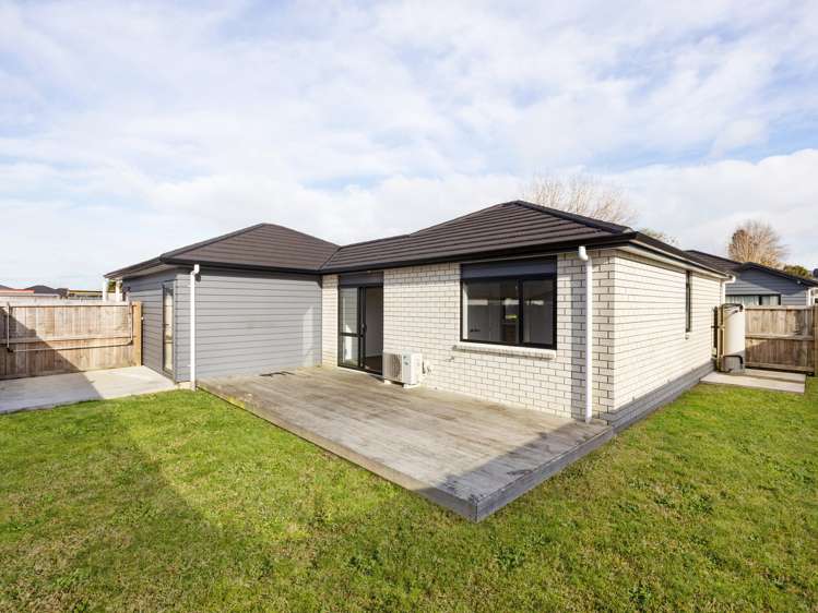 7/126 Rifle Range Road Dinsdale_1