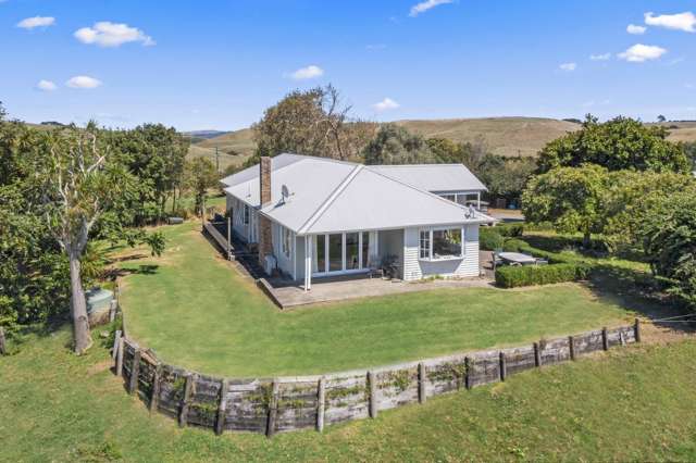 106 Ruapuke Road Raglan_2