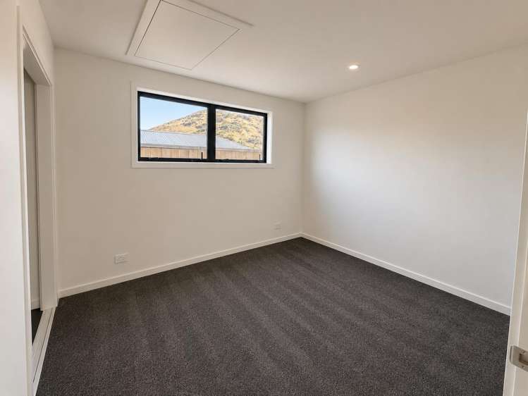 16a Goldfinch Drive Park Ridge_4