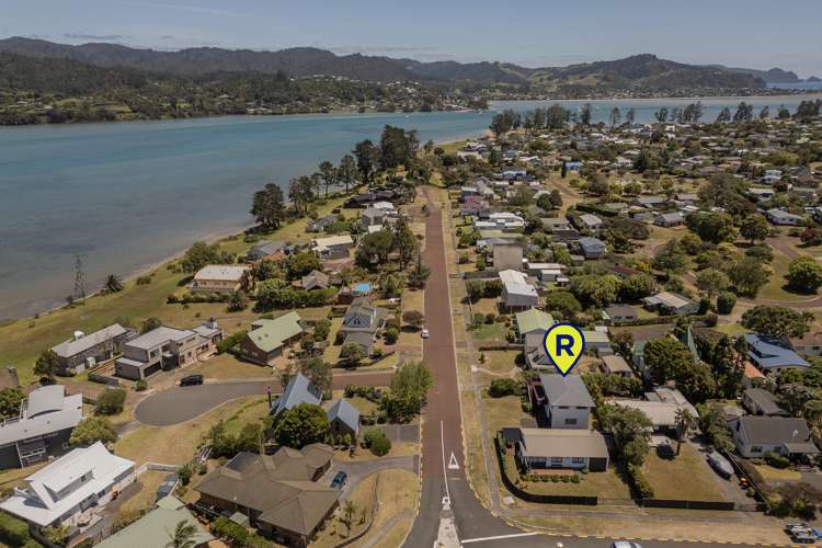 21 Sheppard Ave Pauanui_1