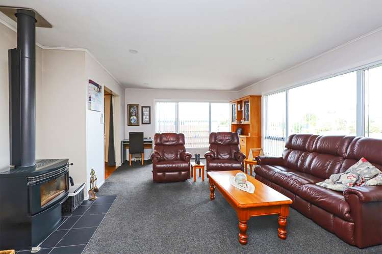 11 Upham Crescent Taradale_6