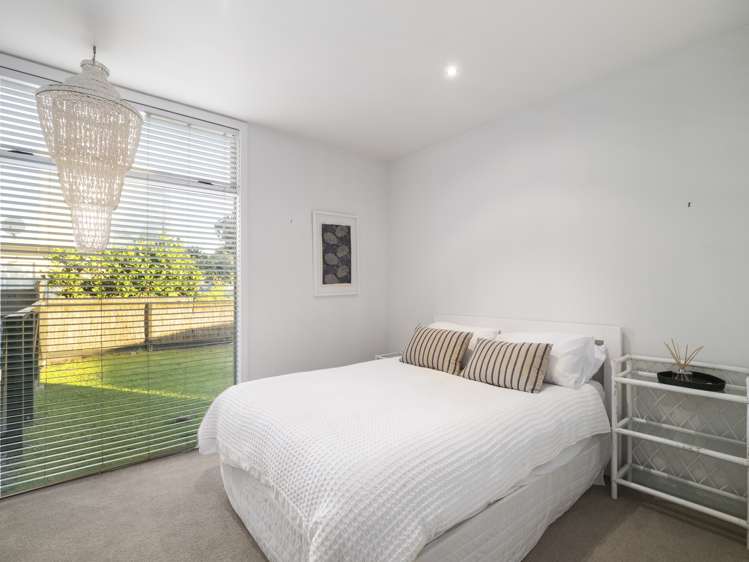 2/189 Mangatawhiri Road Omaha_13