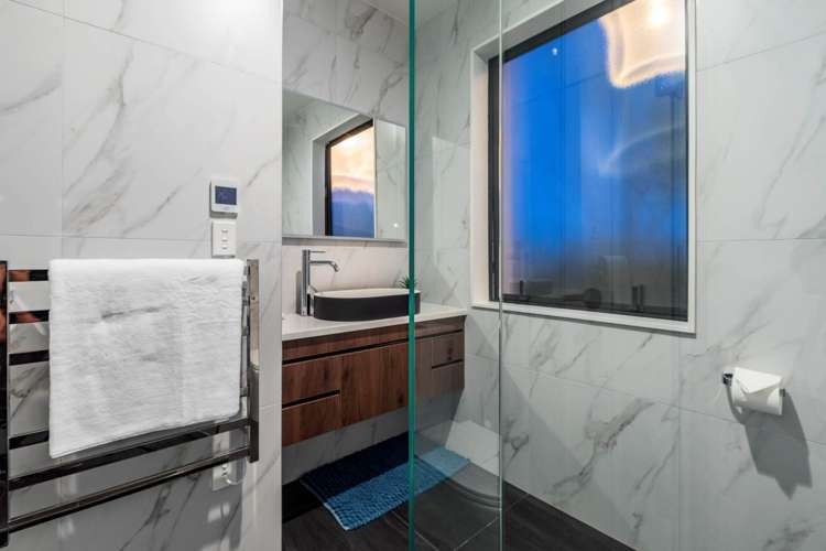 1 Seaview Road Glenfield_12