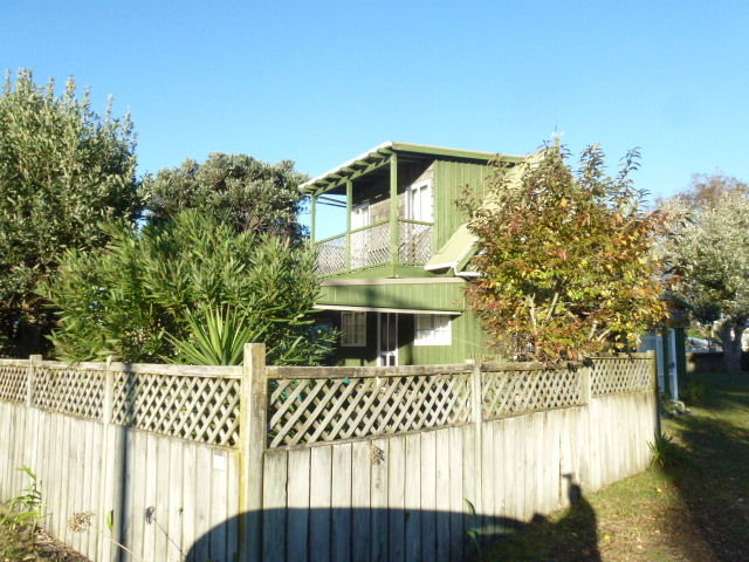 202 Linton Crescent Whangamata_21