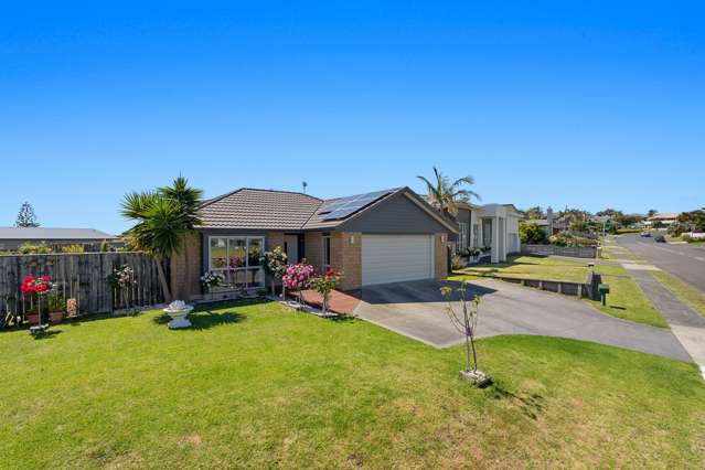 40 Ocean View Road Coastlands_1