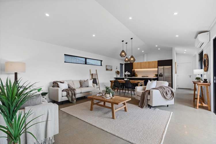 19 Gabriela Close_5