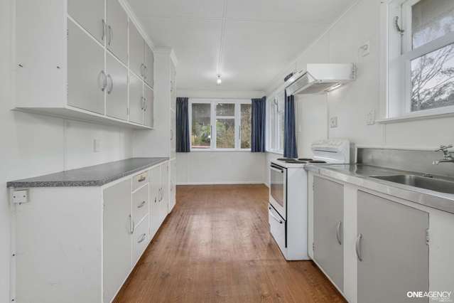 141 Castor Crescent Cannons Creek_4