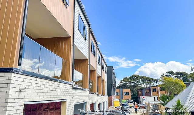 Nearly-New Townhouse with Top School Zone