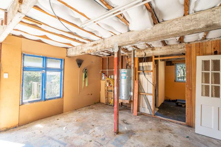 17 Sidey Street Calton Hill_15