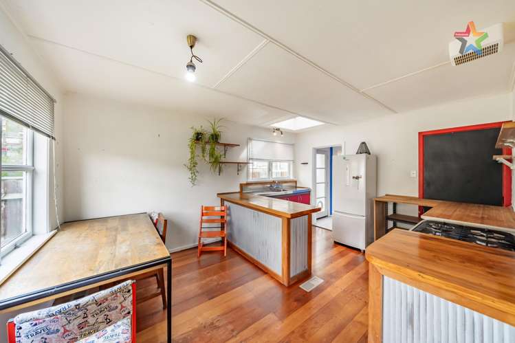 58 Lees Grove Wainuiomata_13