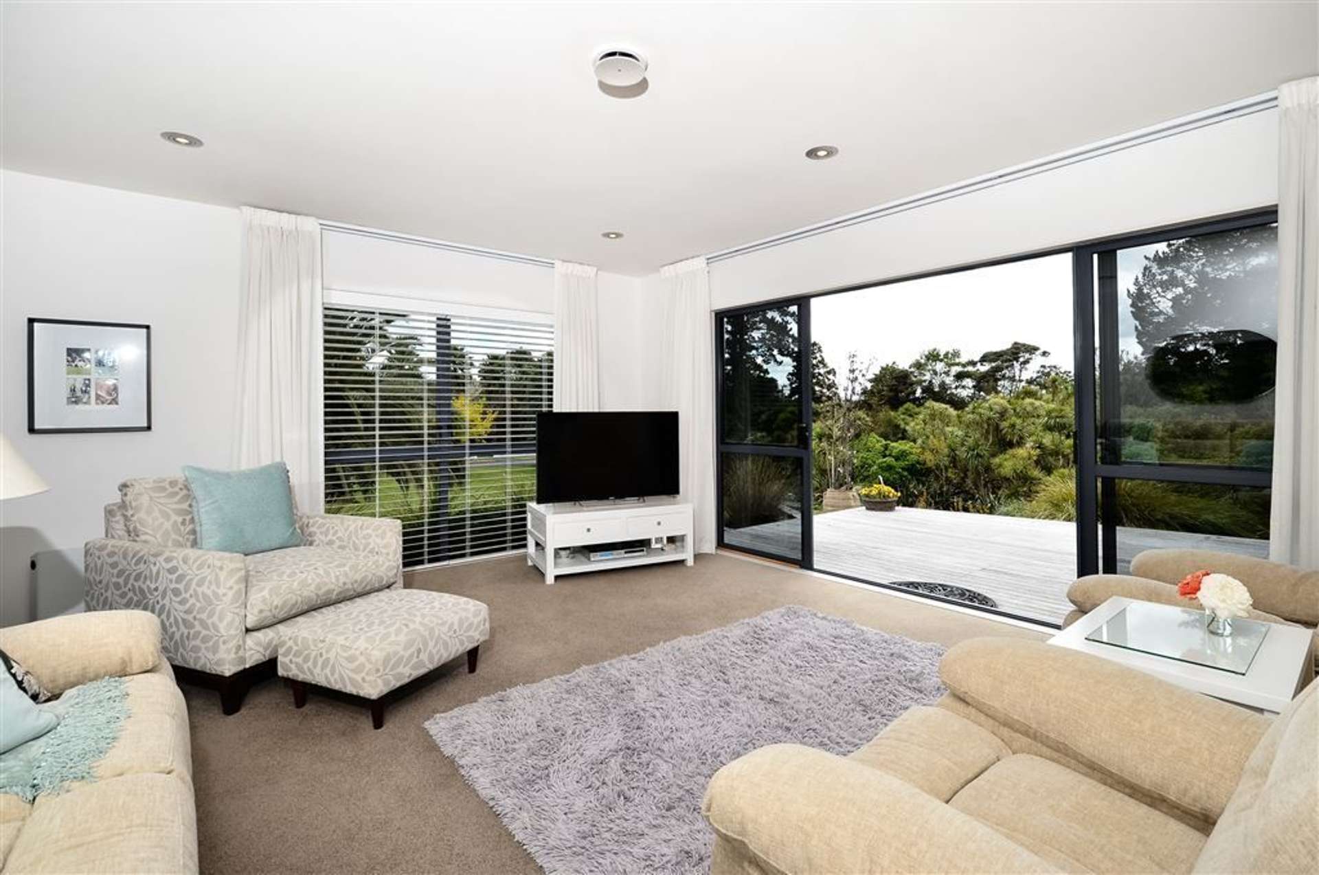 1 Cloverfields Drive Waimauku_0