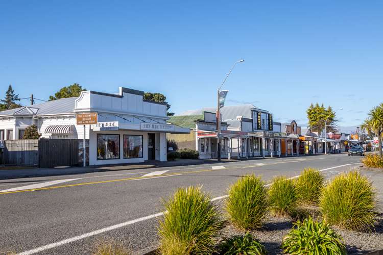 9 Fitzherbert Street Featherston_1