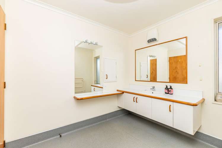 1/91 Avenue Road West End_10