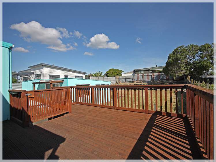 22 Andresen Street Foxton Beach_5