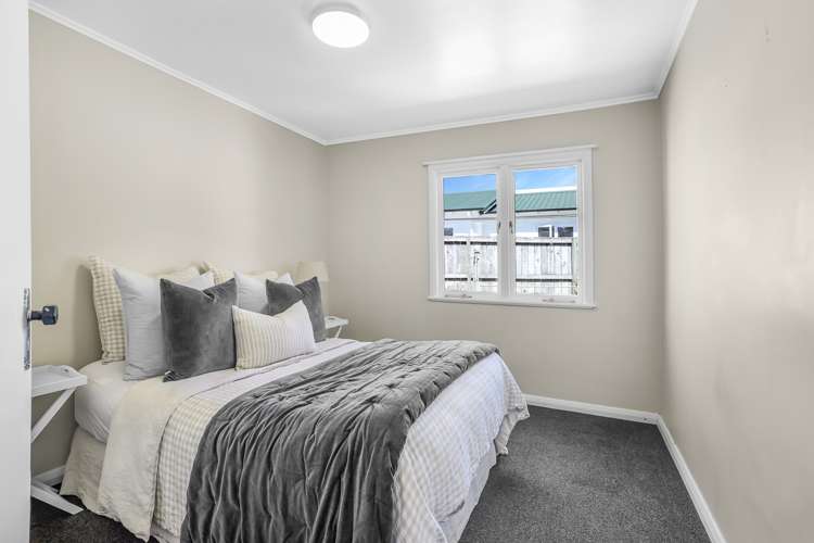 12 Campbell Street Leamington_7
