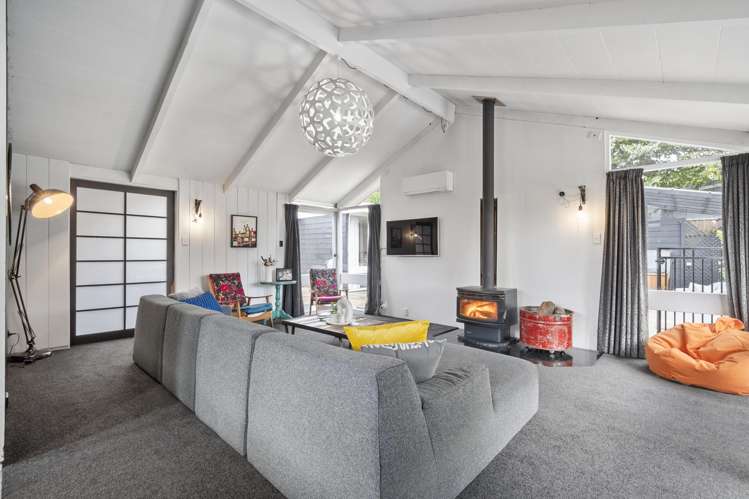 28 Moerangi Street West End_6