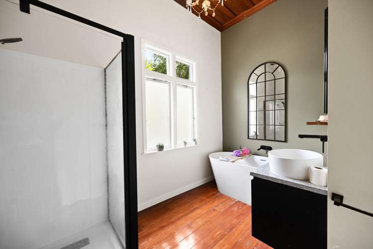 9 Kitchener Street 1055_5