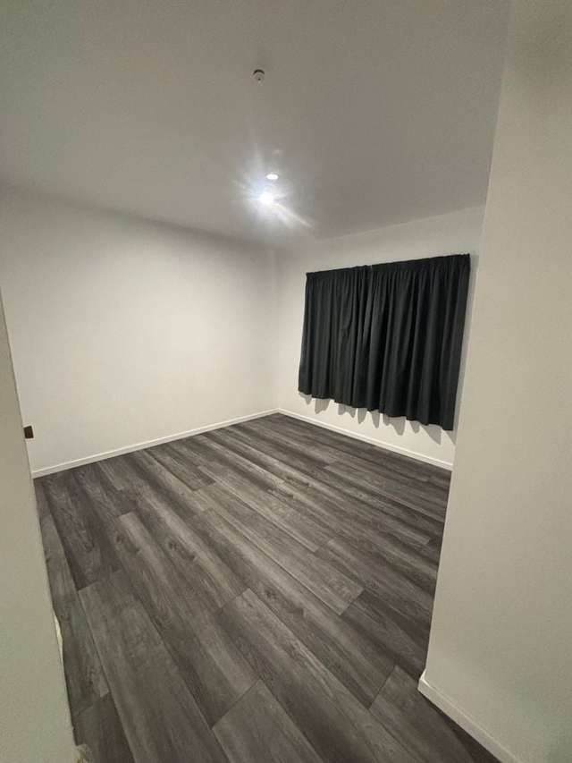 2/28 Lilburn Crescent Massey_4