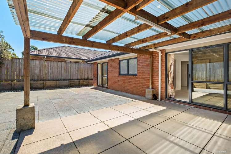 16 Lilybank Crescent East Tamaki_6