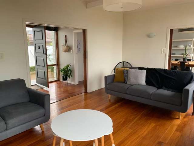 1/69 Ngamotu Road Hilltop_3