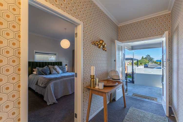 58 Menin Road Onekawa_10