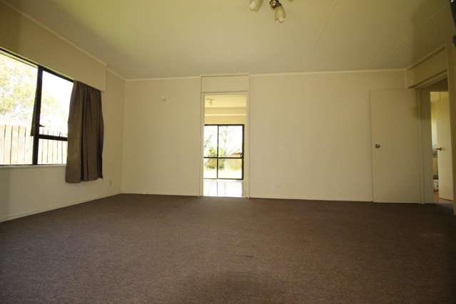 1/355 Roscommon Road Clendon Park_4