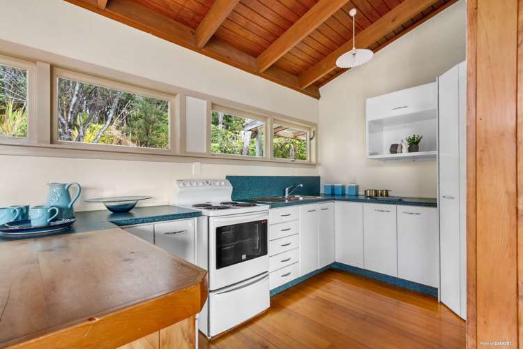 200 Scenic Drive Titirangi_5