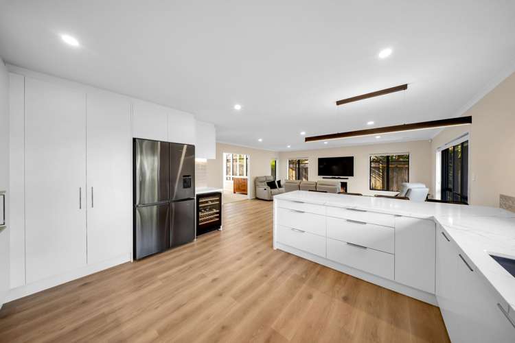 20 Quedley Court Eastern Beach_11