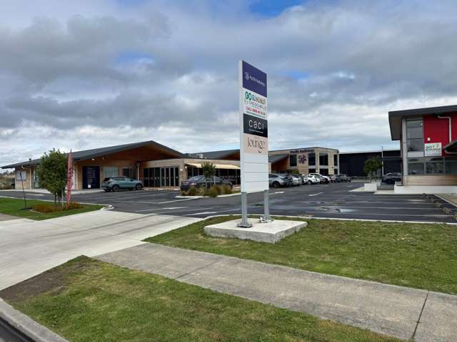 4/41 Karewa Place Pukete_3