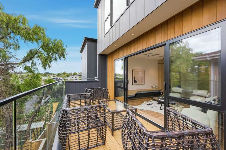 7B Cruickshank Crescent Meadowbank_15