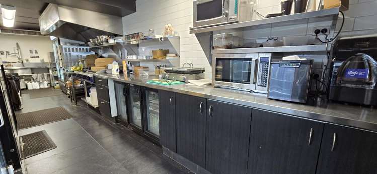 19-21 Como Street Takapuna_7