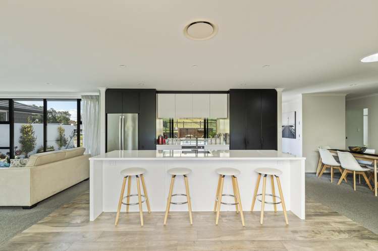 10 Mackillop Way Brooklands_5