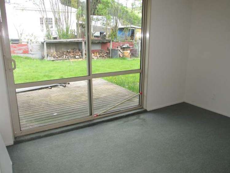 78 Main Street Reefton_9