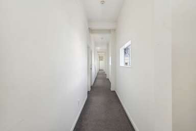 A+B/95 Felton Mathew Avenue_1