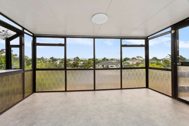 6a Sheehan Road Te Atatu South_9