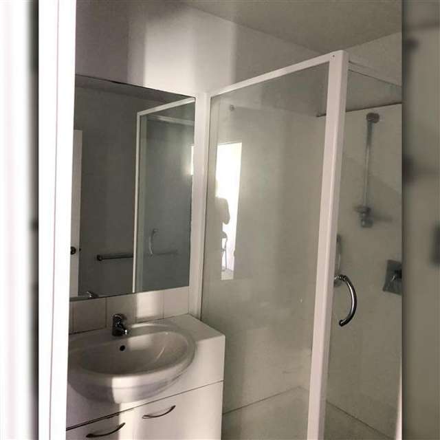 12/88 Cook Street Auckland Central_4