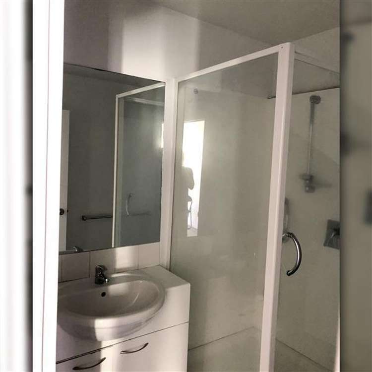 12/88 Cook Street Auckland Central_4