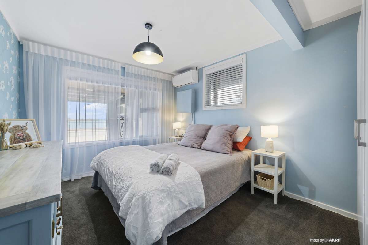 68 Owhiro Bay Parade_5