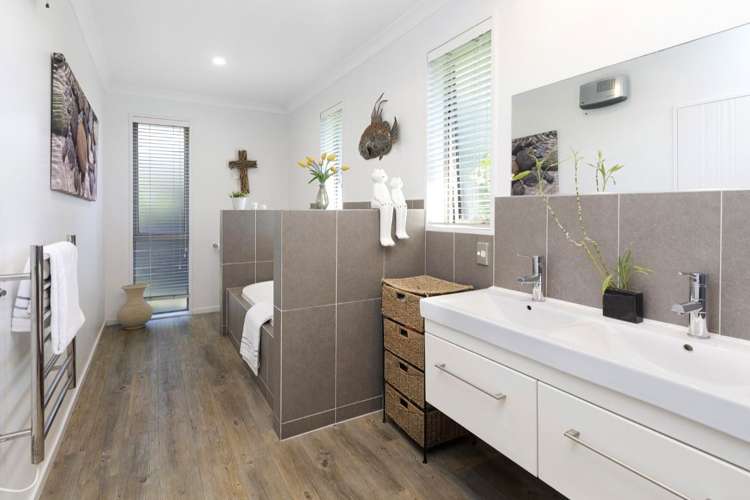 16 Torrey Pines Waimairi Beach_12