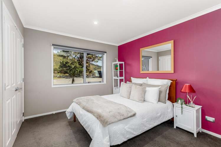 84 Gilbert Road Kaitoke_13