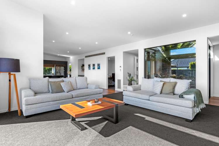 7 Veuve Drive Lincoln_8