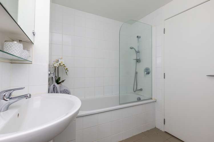 1303/1 Hobson Street Auckland Central_11