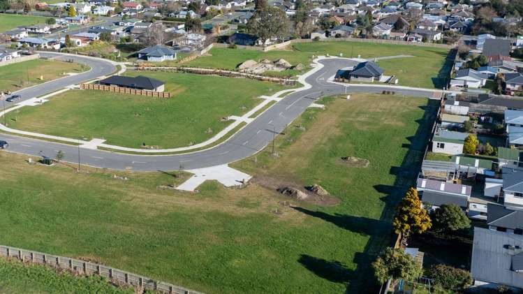 32 Kahikatea Drive Gore Surrounds_1