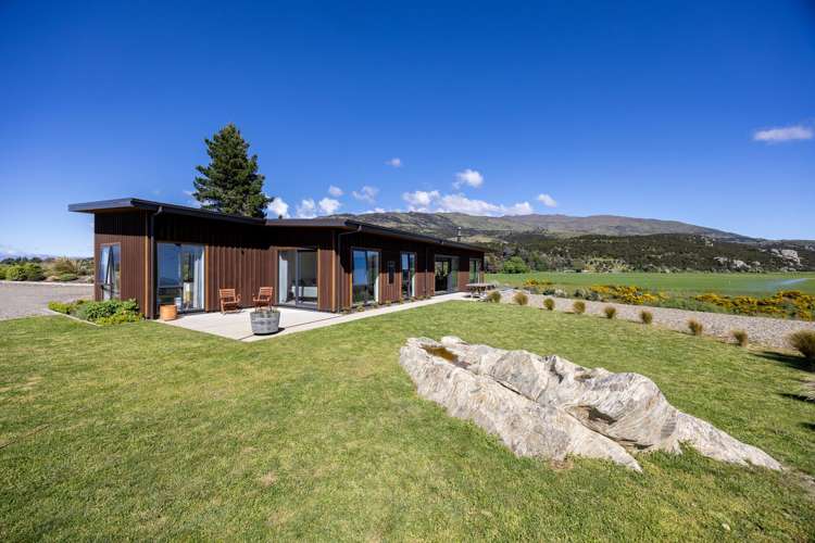 1322 Luggate - Tarras Road Wanaka Surrounds_16