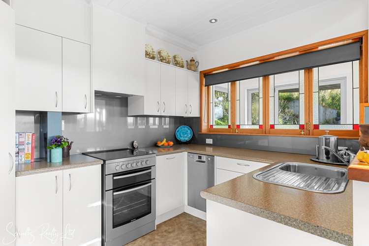 12 Cliff Street Paparoa_10