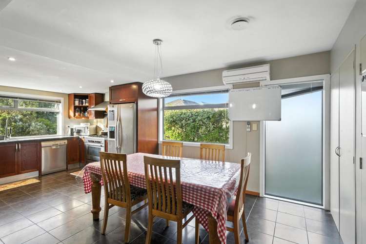 1297 Courtenay Road_1