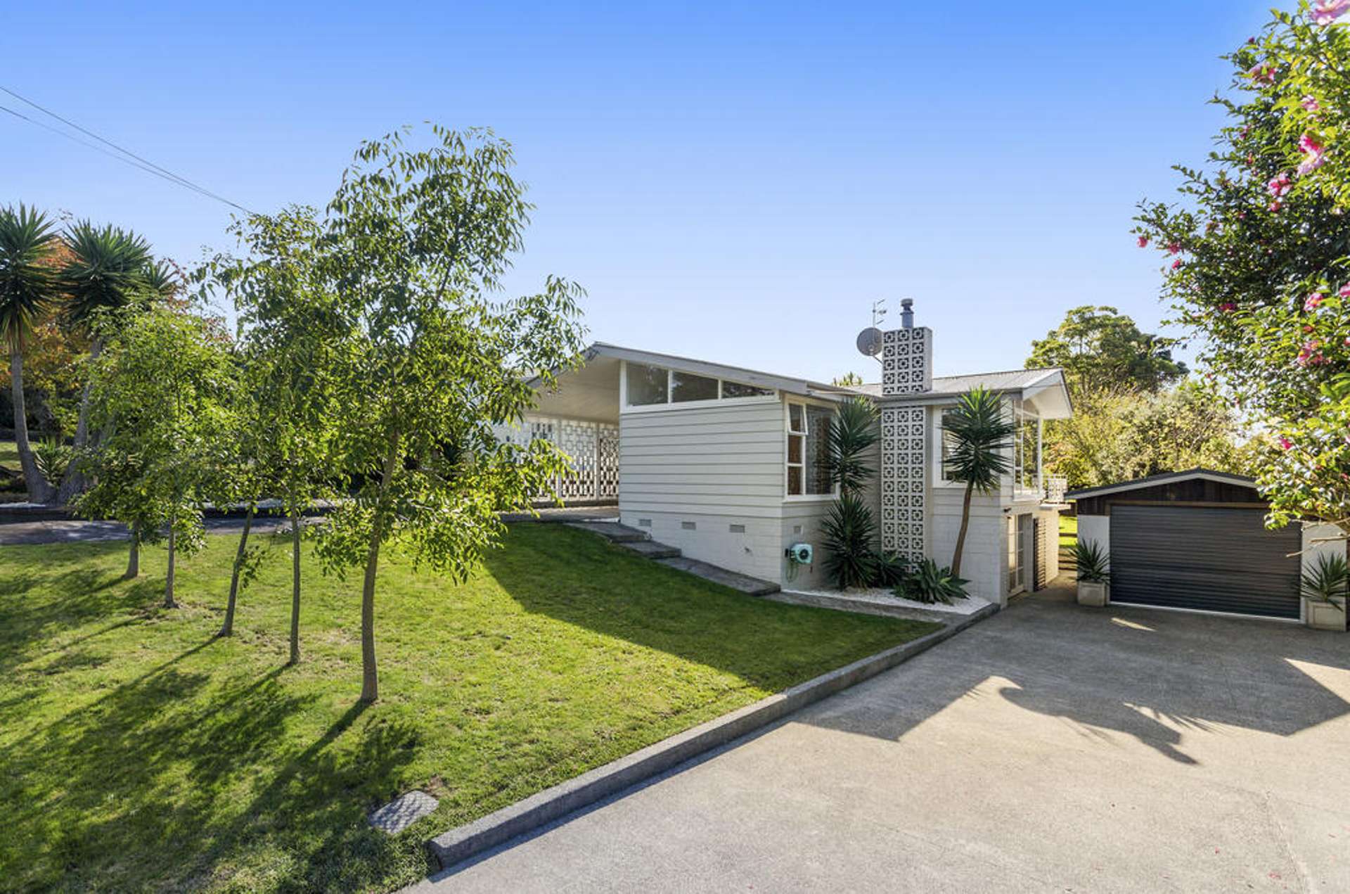 22 Divich Avenue Te Atatu South_0