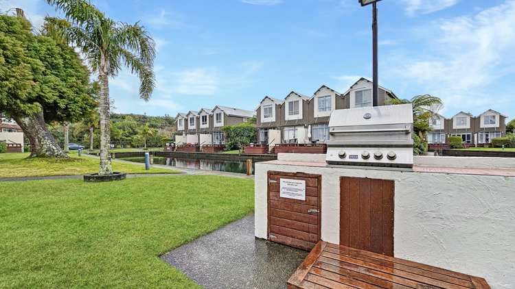 57/1420 Hamurana Road Mourea_15